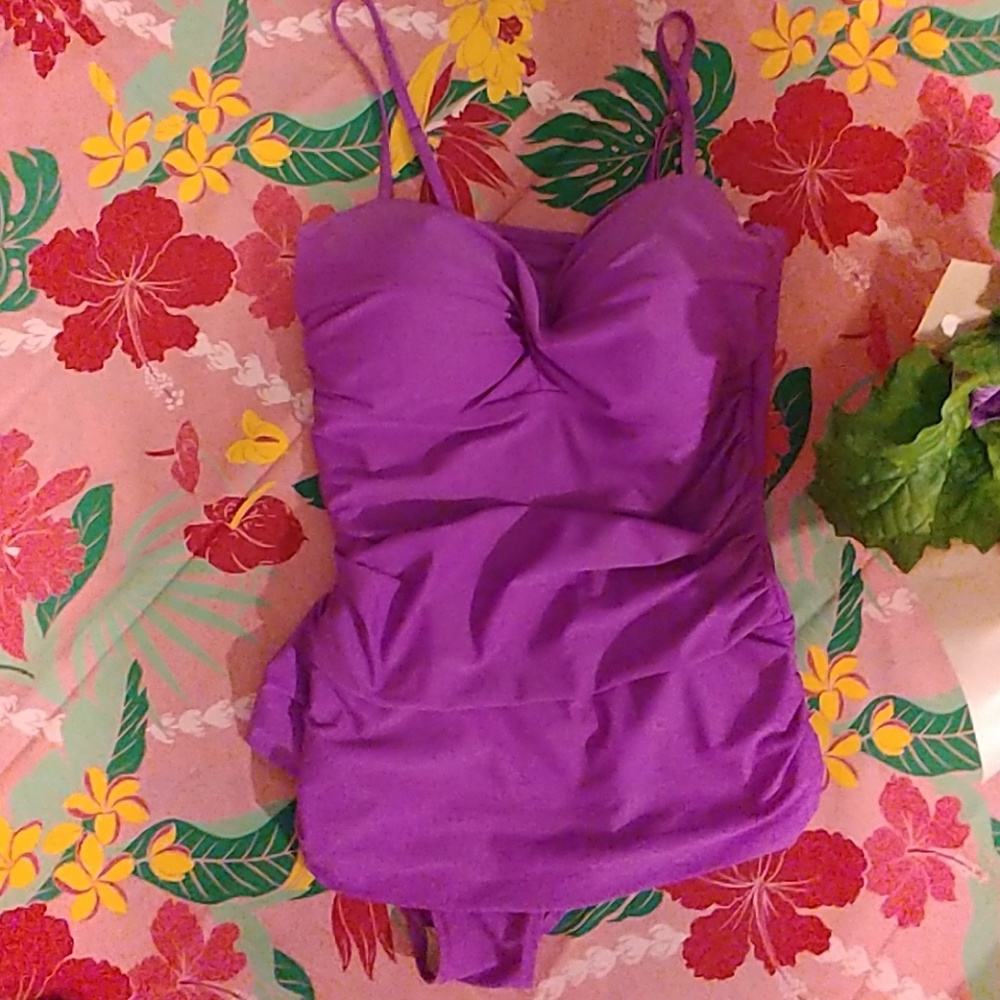 NWOT 💜Lavender Swimsuit sz 14